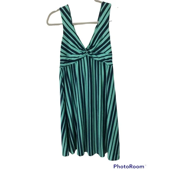 patagonia green dress Patagonia Women's Garden Island Dress, Daintree: Dam Blue / XS main image 1